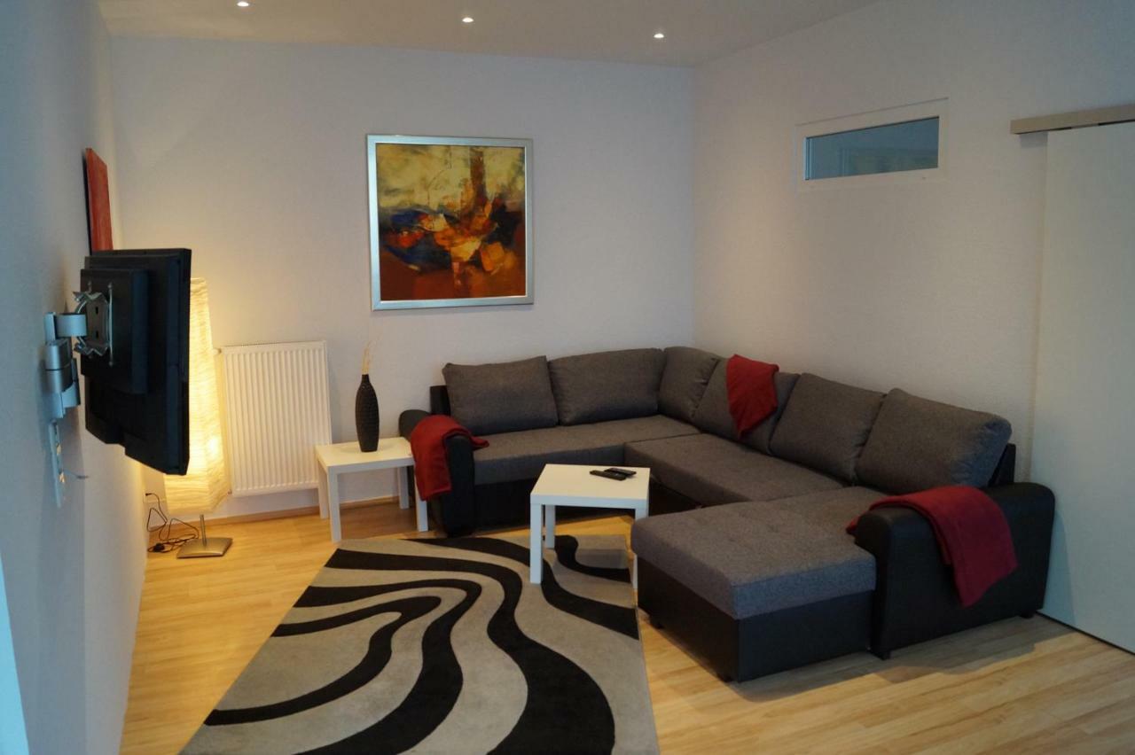 Ferienwohnung Uebach Palenberg Marktplatz Ubach-Palenberg Bagian luar foto